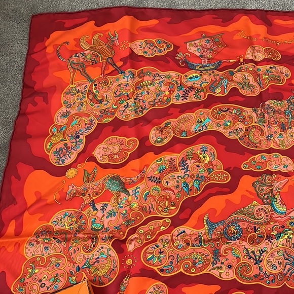 HERMES Silk Nuees Imaginaires Scarf 90 - Picture 6 of 17